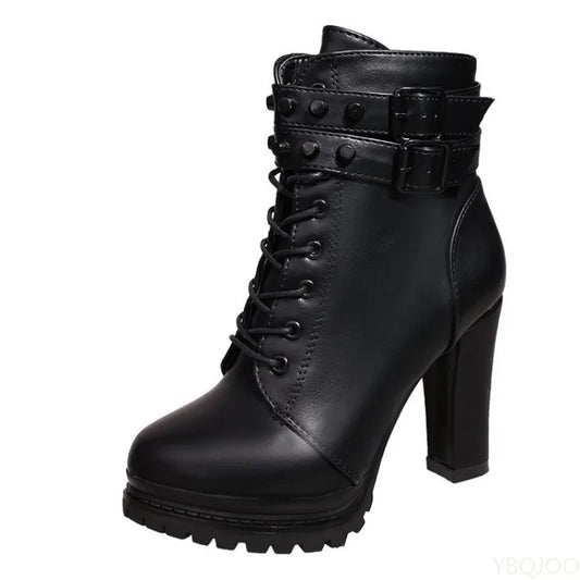 Stützende und stilvolle orthopädische Stiefel